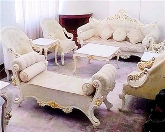 مبلمان و میزنهارخوری