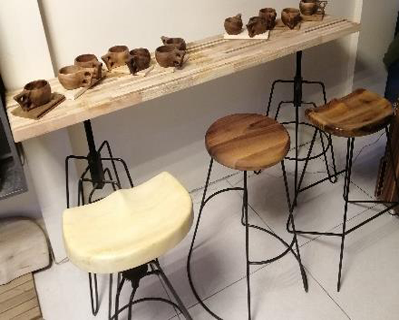 میز های چوبی